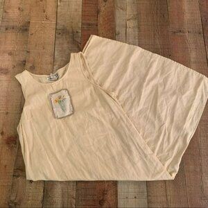 Victoria Holley vintage womens tank sleep dress with embroidered flower - 14